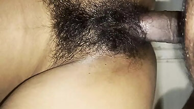 Desi bhabhi ke saath sex in oyo