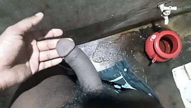 My frist time sex with her hands fingering