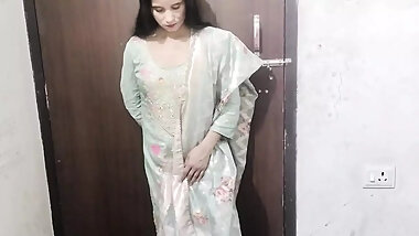 Step sister ko shopping karwane ke bahane chod diya