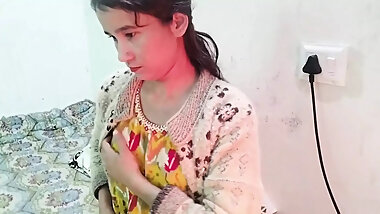 Indian college girl ka bathroom MMS video leaked