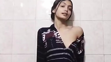 My Boyfriend Recorded My Nude Camshow so I Uploaded It