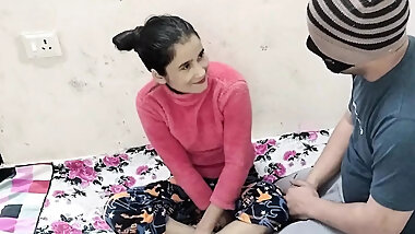 Doctor ki wife ko jabar dasti doodh daba kar pela