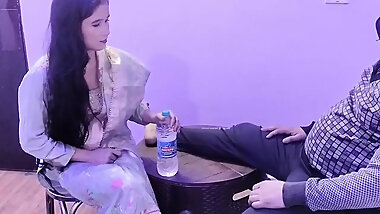 Boyfriend ko ghar pe bulakar chudi