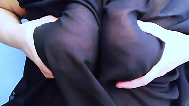 desi hot girlfriend sex with cucumber when boyfriend coming late