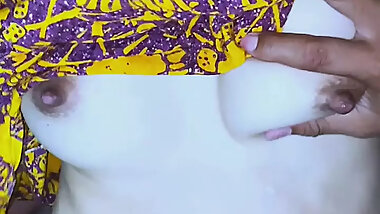 A young woman loves to squirm in her pussy