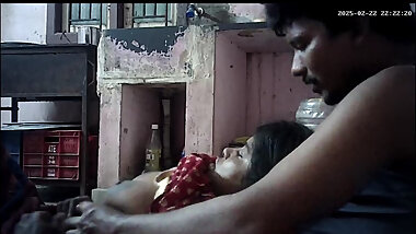 Indian village house wife and housband hot show enjoy movement