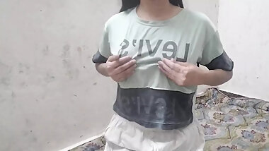 College girl ko phone kar ke oyo hotel me bulaya