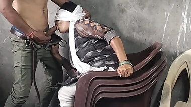 Sitting on the chair, sister-in-law's jamke chudai kari