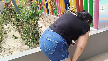 Perverted neighbor takes advantage of my innocence and ends up fucking me with his big cock, leaving me all his milk and my big vagina