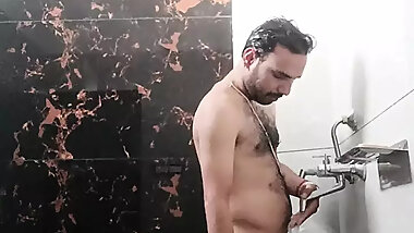 Desi Indian Pakistan daddy sex with friend