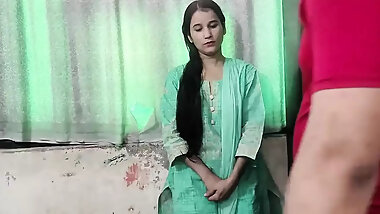 Makan malik kiraya ke badale meri chut mari