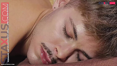 FULL VIDEO STAXUS :: My cousin and I know how to have fun when our parents are not around