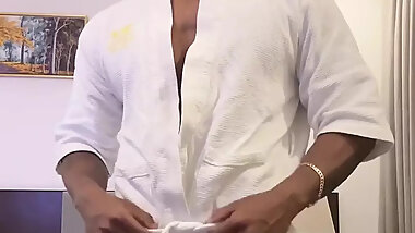 I'm Alone Here Wanna Join Me?