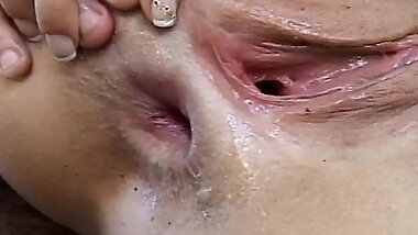 Double penetrated teen enjoy outdoor threesome