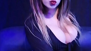 I FELT SUPER AFTER A GUY I LIKE TOO MUCH WAS SAYING NICE THINGS TO ME SO I MASTURBATED A LITTLE